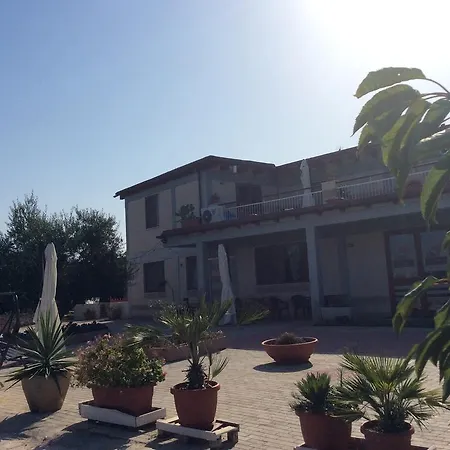 La Ferrovia Farm stay